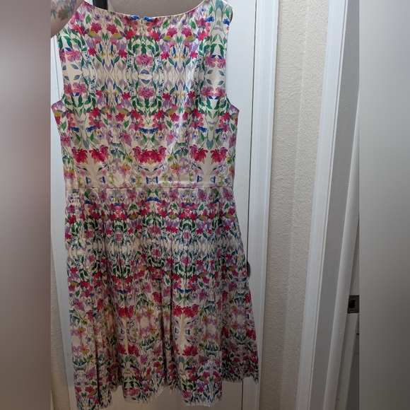 TALBOTS Floral Fit & Flare Work Dress Garden Party Size 12 - Picture 5 of 5
